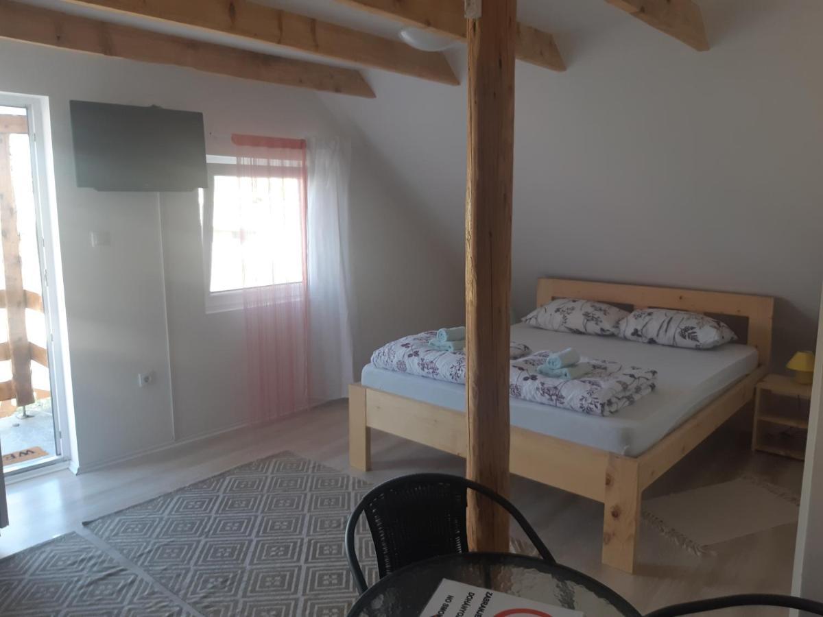 Mirella Rooms Palic Luaran gambar